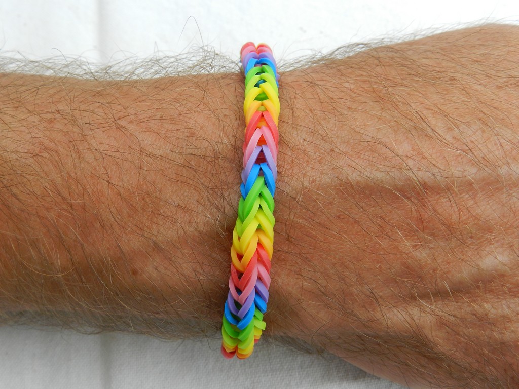 Bracelet Fishtail Rainbow Loom® – Rainbow Loom® – Tendances Créatives