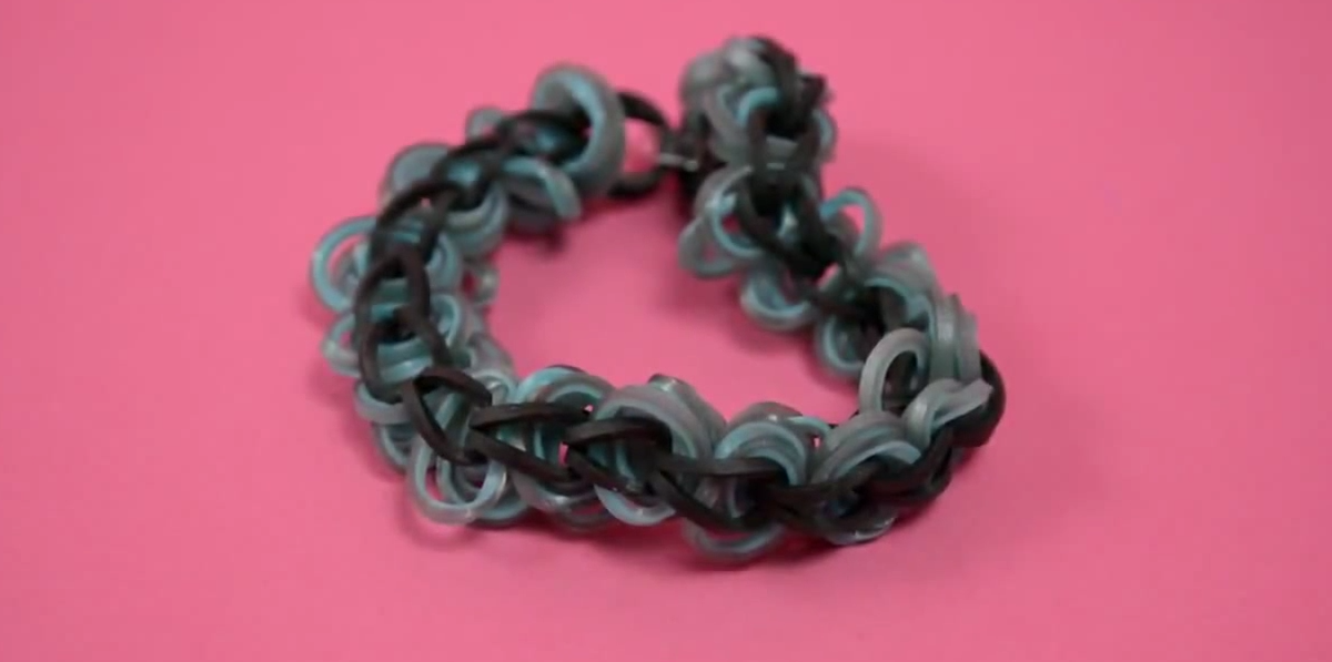 Tutoriel: bracelets élastiques tricolore facile à faire (DIY: three colors  loom band bracelet) 